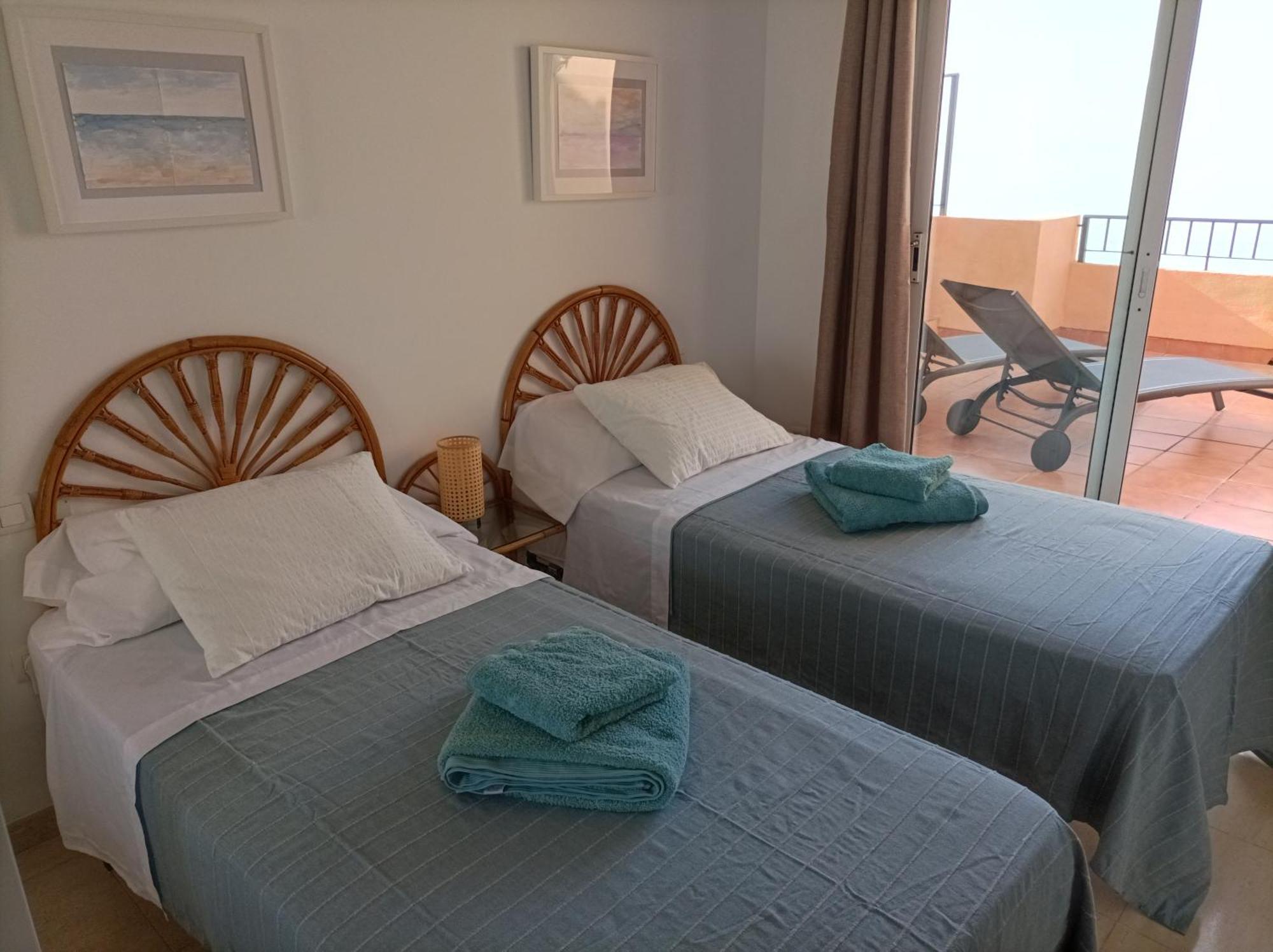 Carvajal Beach Seaview Apartment Benalmádena Buitenkant foto